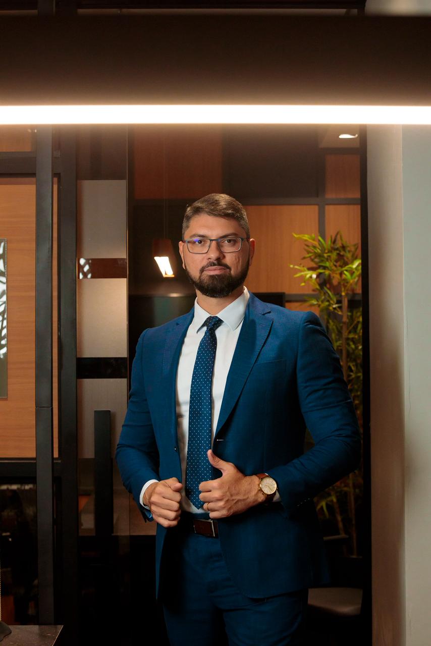 Anderson Raphael P. de Araújo — advogado tributarista, OAB/AM 7.359